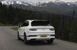 Bentley Bentayga Speed rear